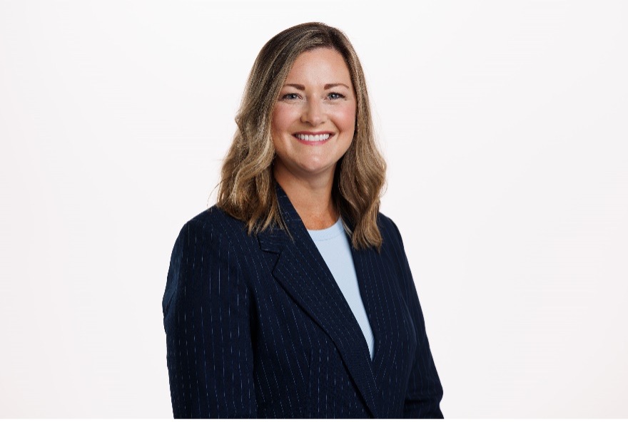 Head shot of Alicia Muller